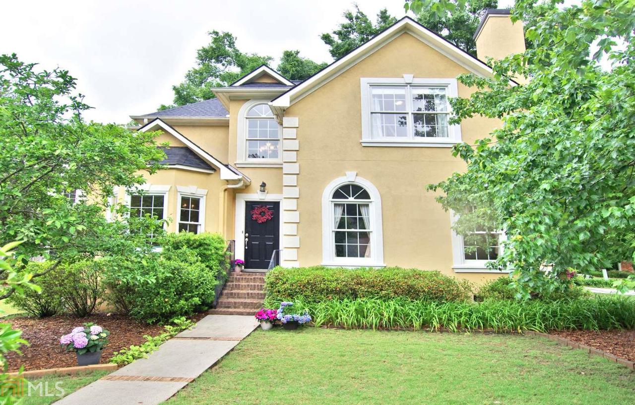 896 Heritage - Photo 1