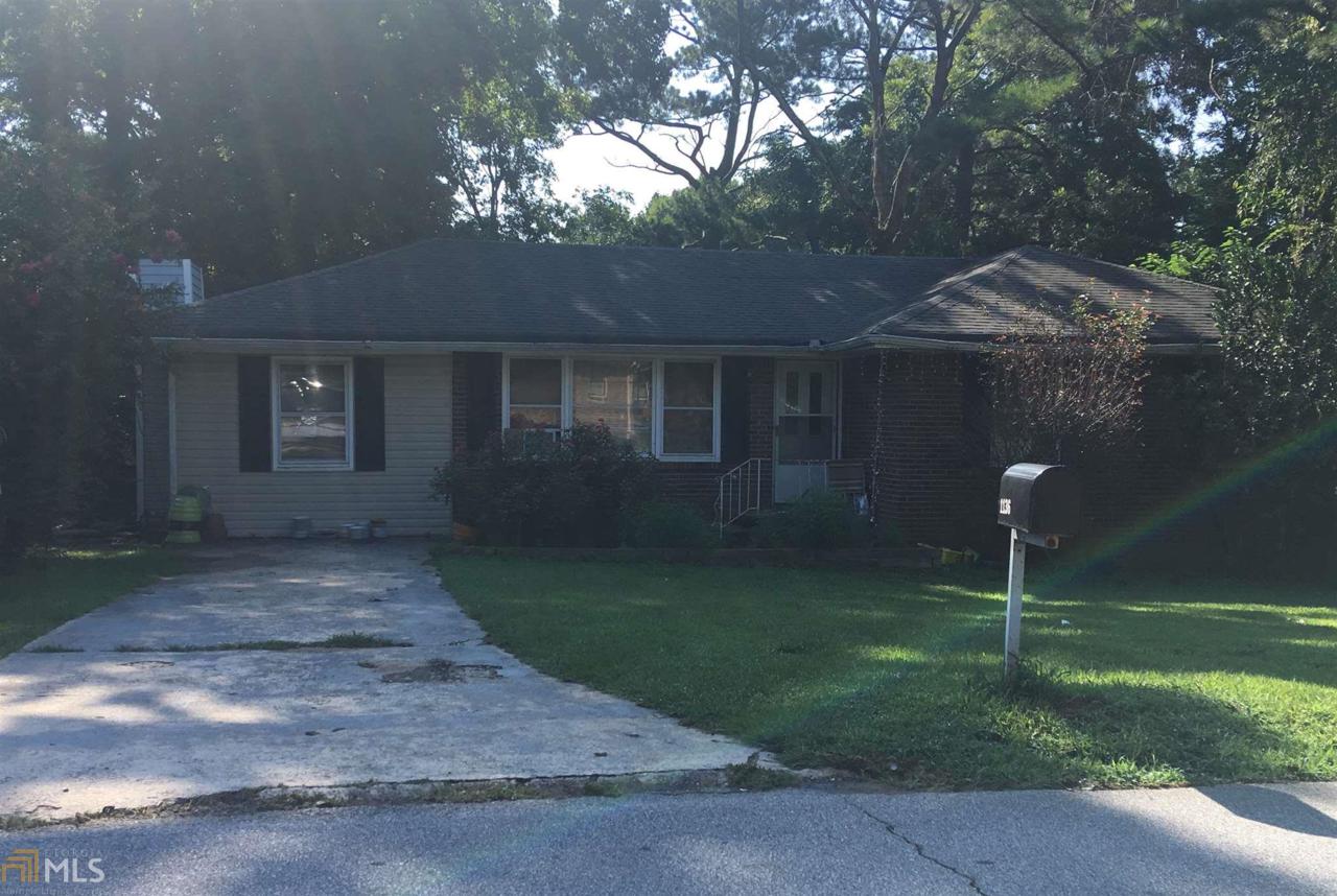 1136 Holly Cir - Photo 1