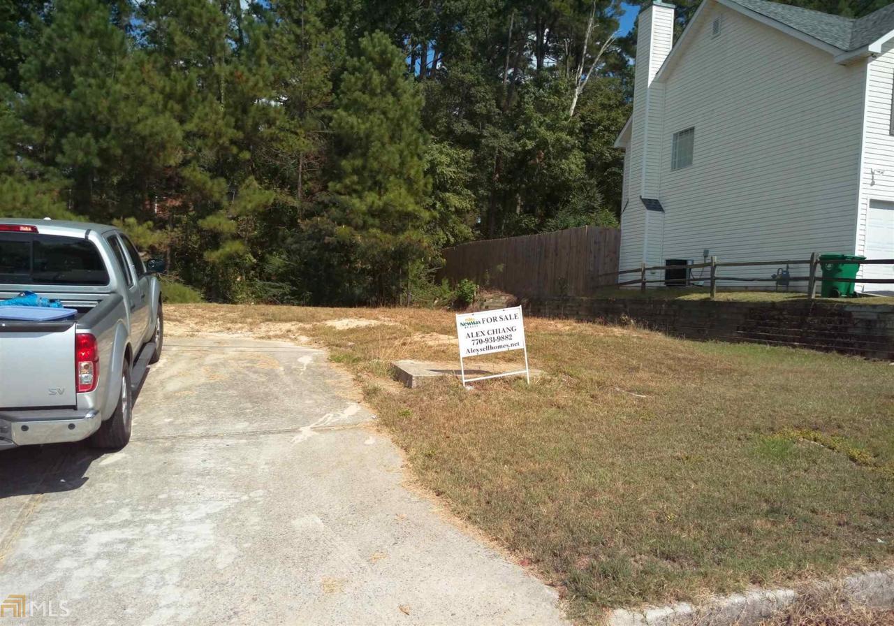 2009 Pittston Farm Rd - Photo 1
