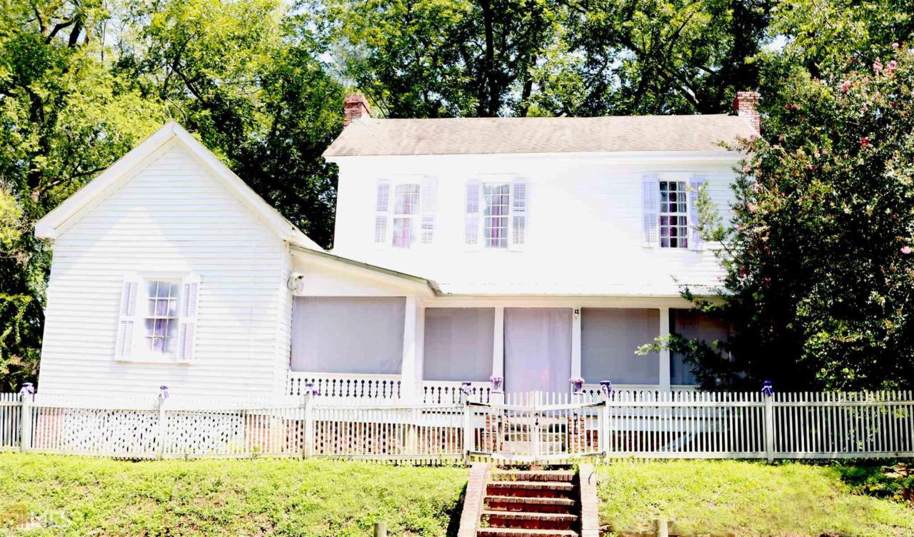 387 Pulaski St - Photo 1