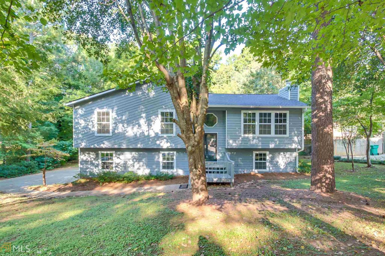 332 Doeskin Ln - Photo 1