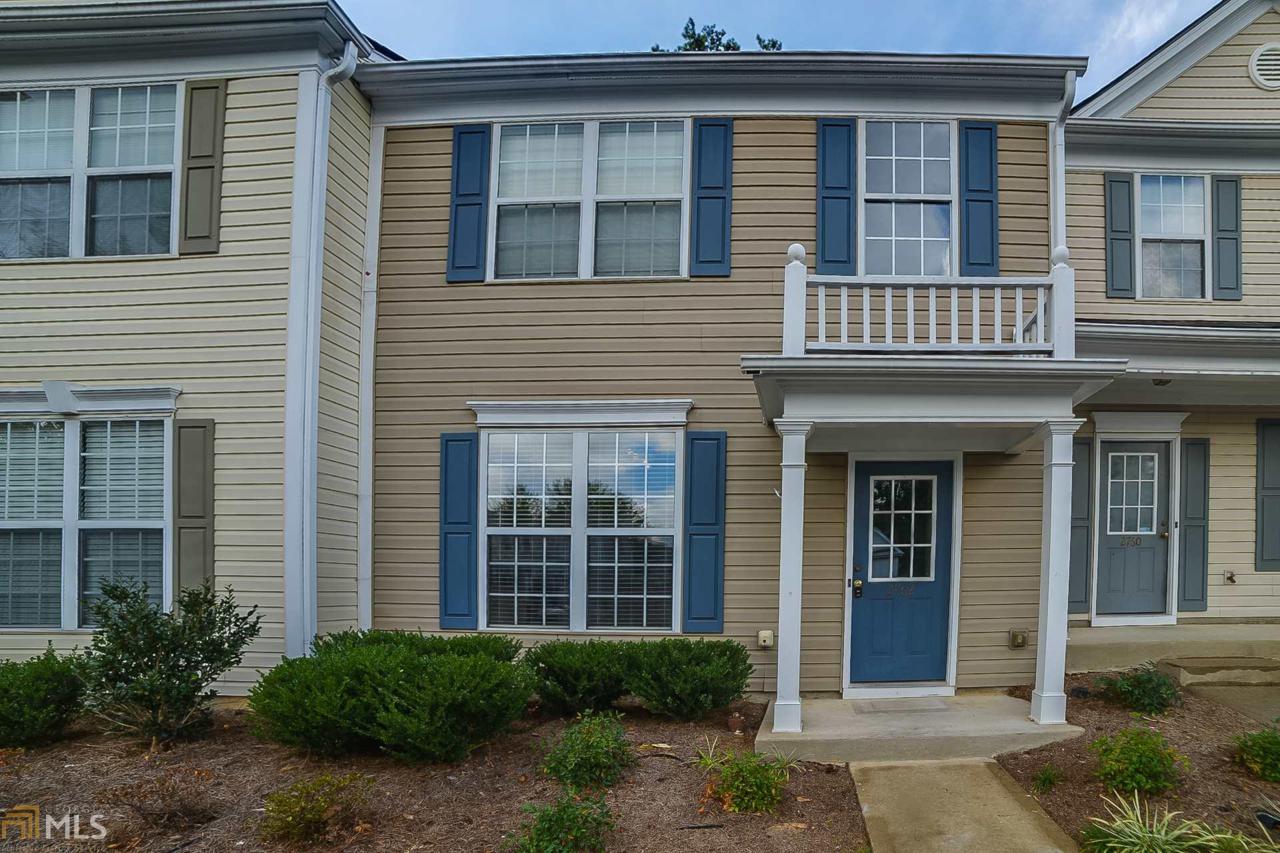 2762 Ashleigh Ln - Photo 1