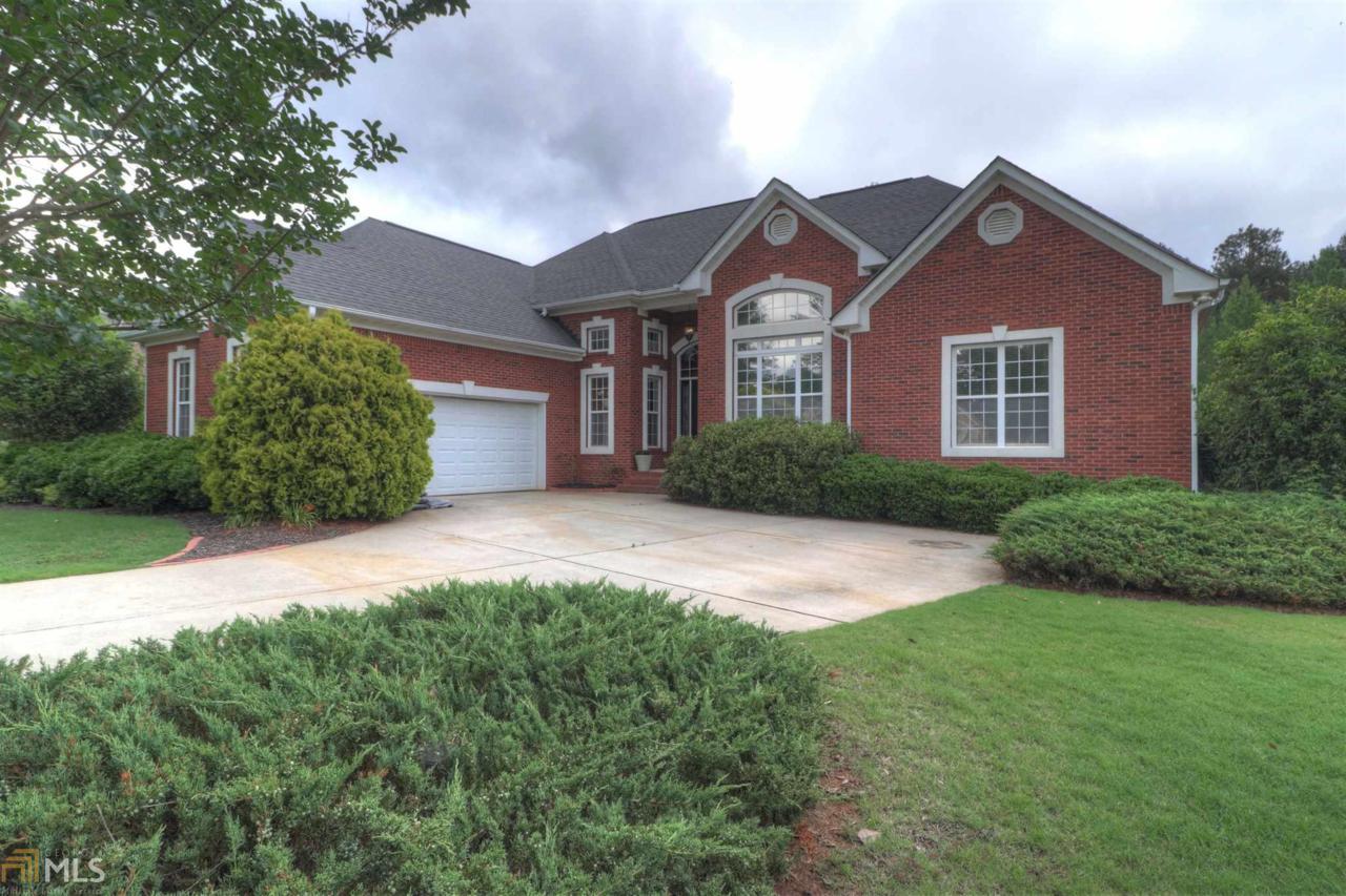 1050 Eagles Brooke Dr - Photo 1