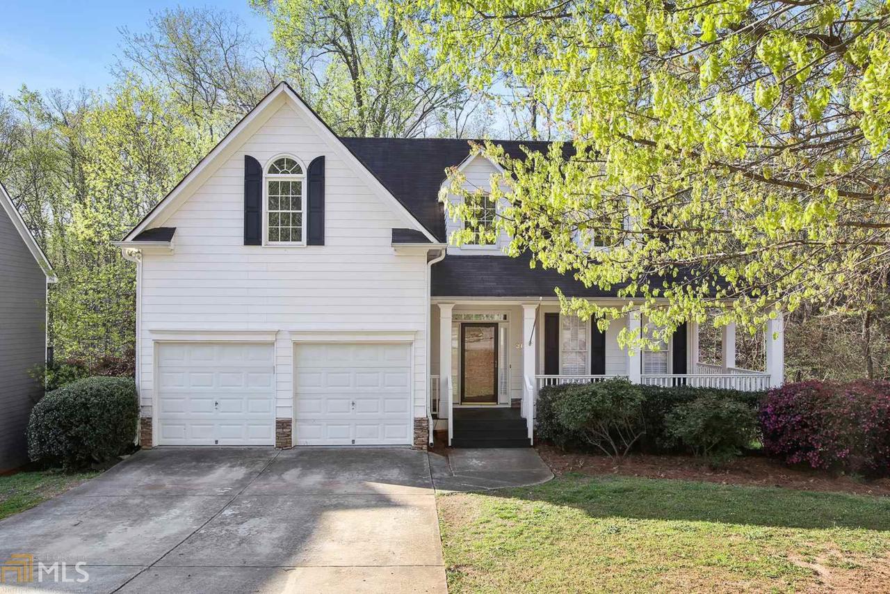 366 Crestview Dr - Photo 1