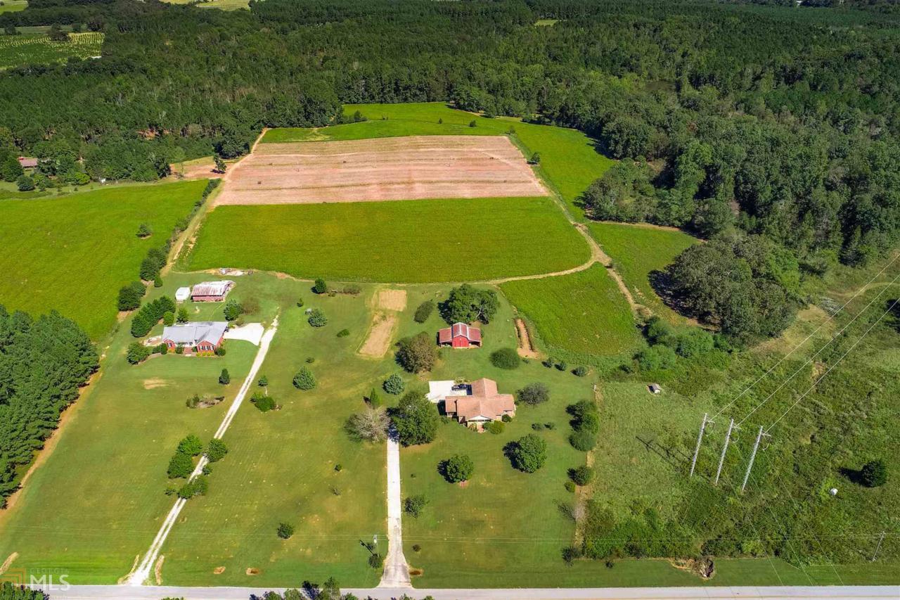 1521 Launius Rd - Photo 1
