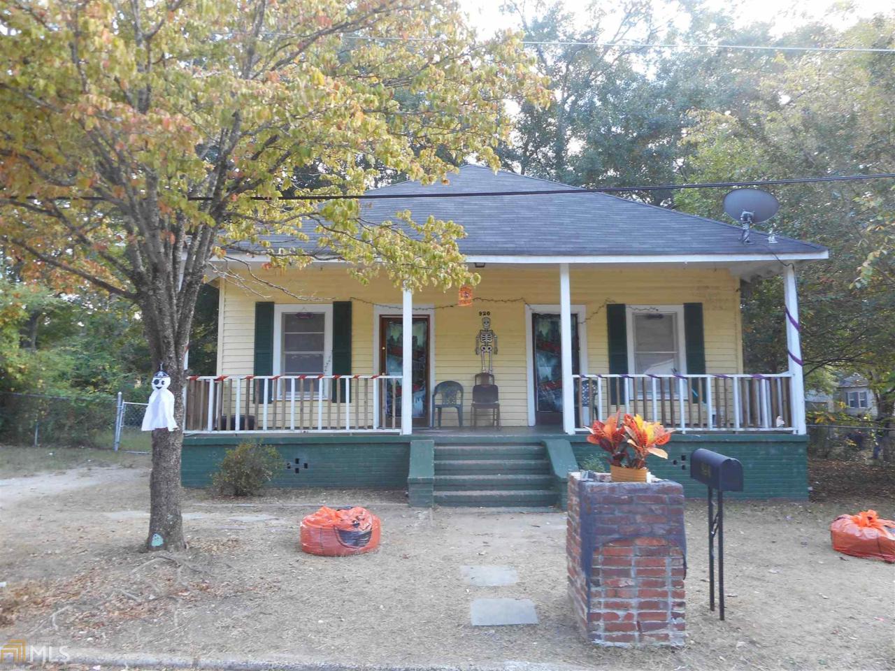 920 Georgia Ave - Photo 1