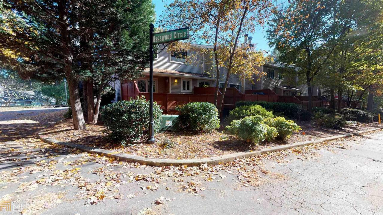 78 Basswood Cir - Photo 1