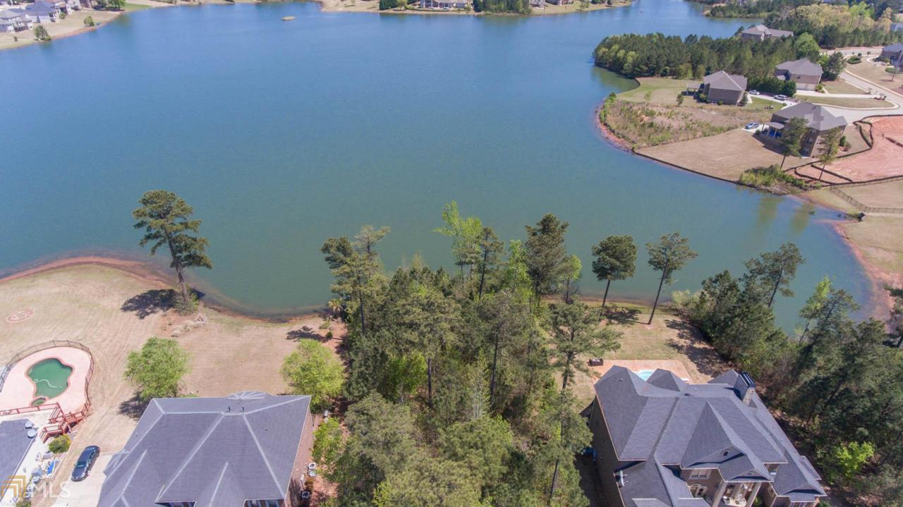 2445 Lake Erma Dr - Photo 1