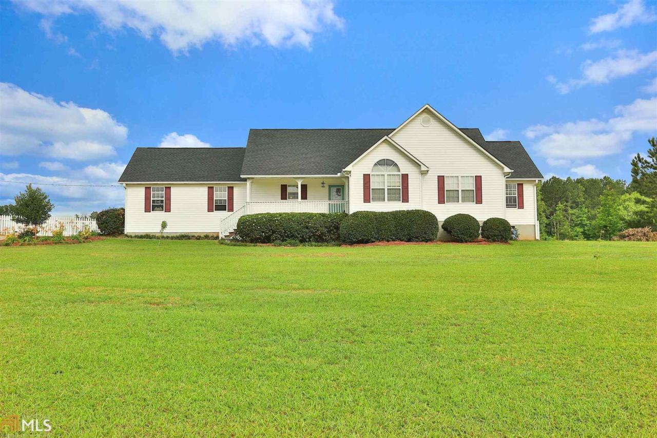 3496 Old Meansville Rd - Photo 1