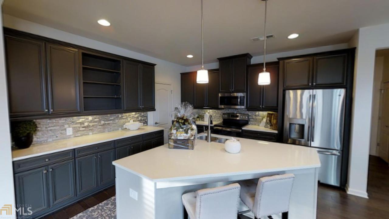 334 Avalon Sq - Photo 1