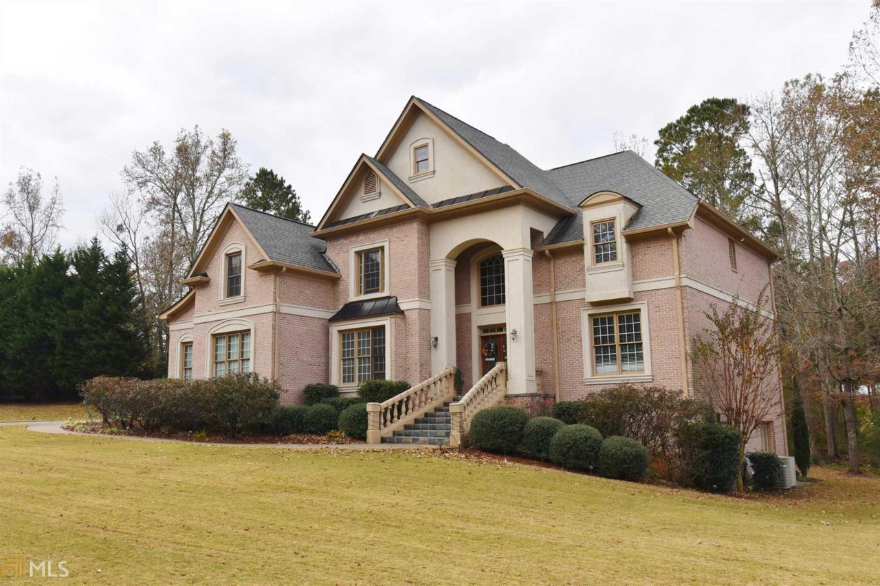 900 Chateau Forest Rd - Photo 1