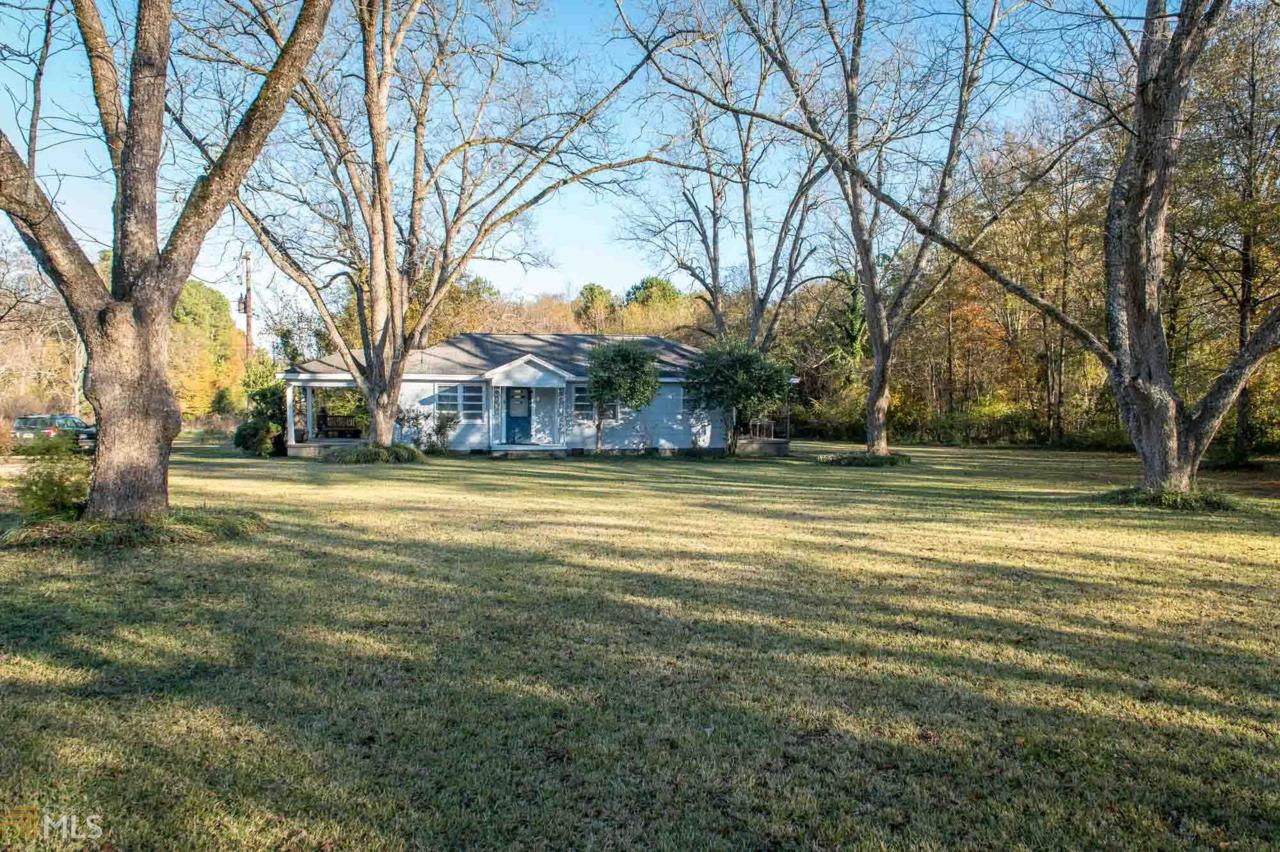 453 Whitehead Rd - Photo 1