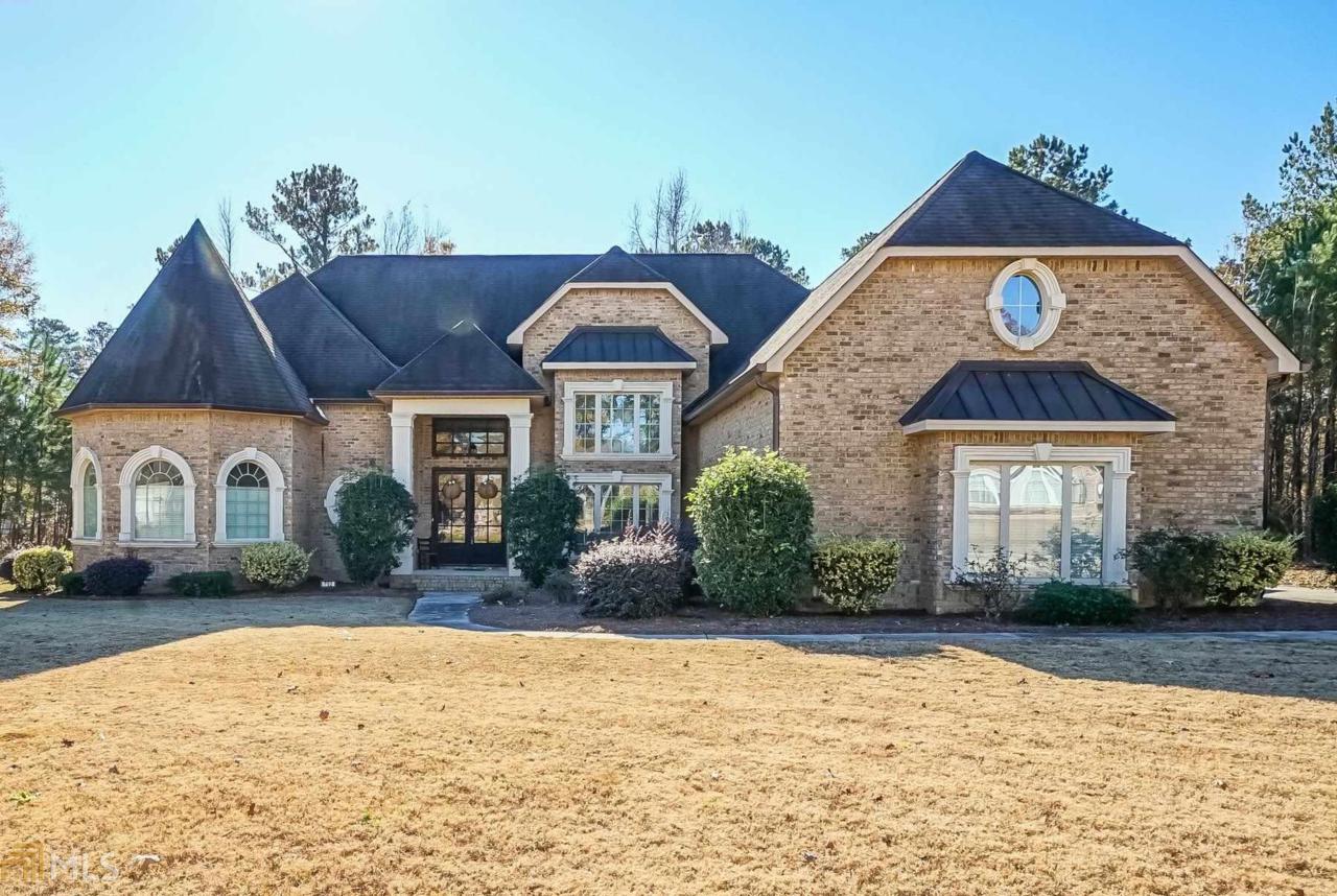 702 Latrobe Way - Photo 1
