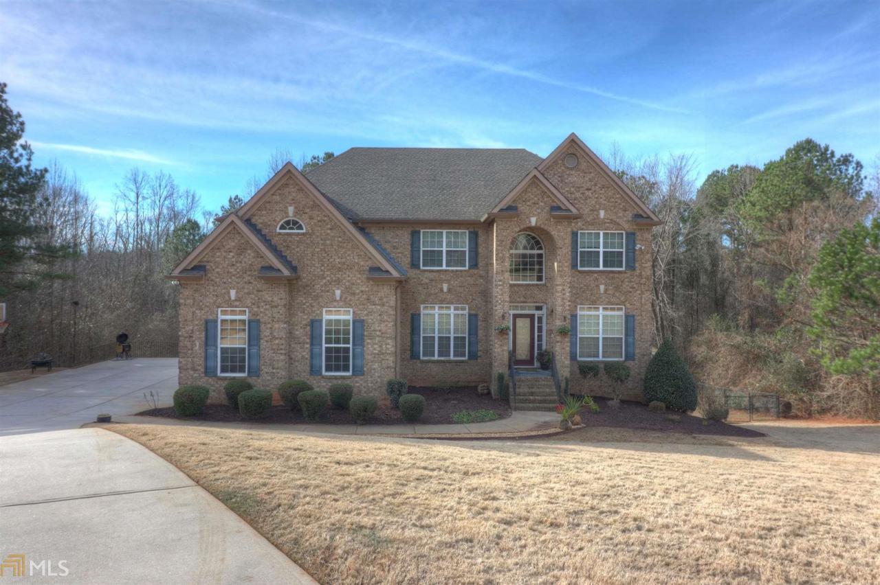 204 Winterberry Ct - Photo 1