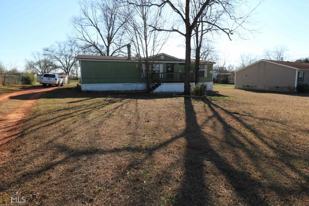 89 James Dr - Photo 1