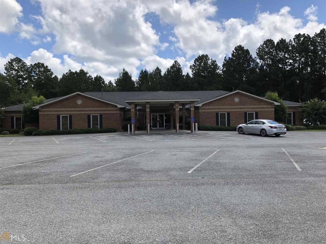 911 Plaza Ave - Photo 1