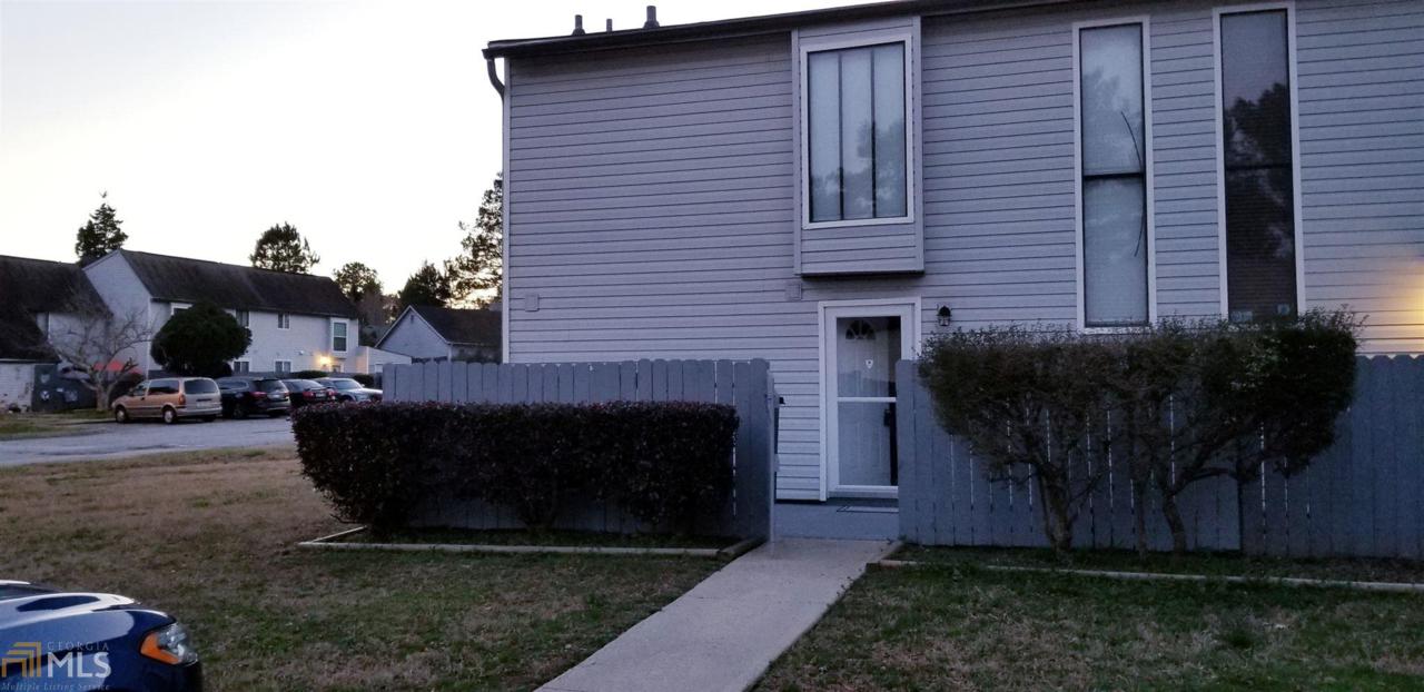 293 Country Club - Photo 1