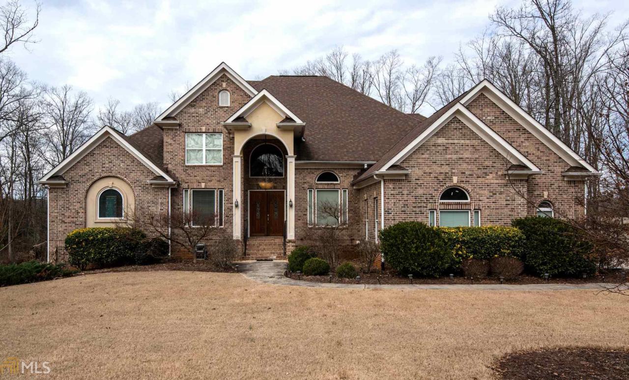 68 St Ives Cir - Photo 1