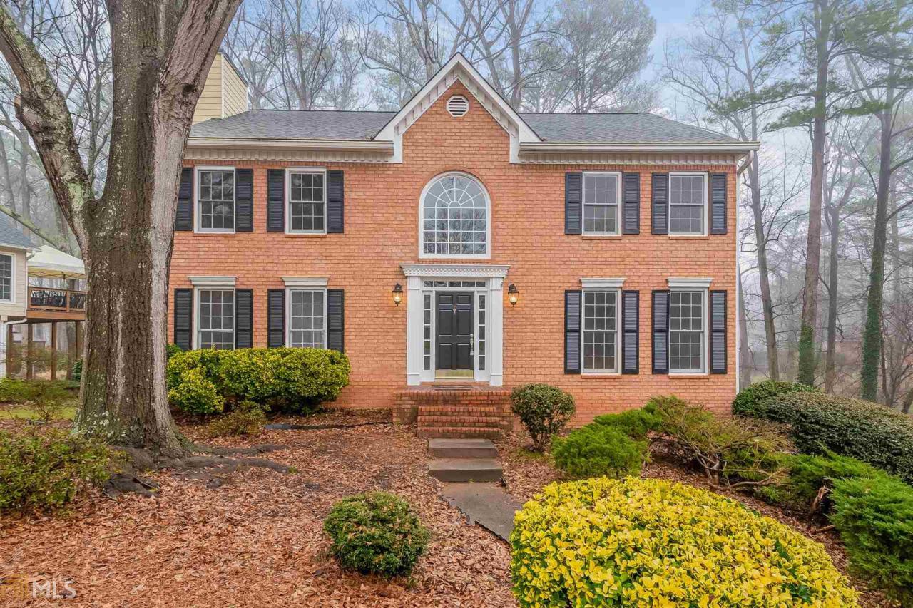 1386 Sheffield Pkwy - Photo 1