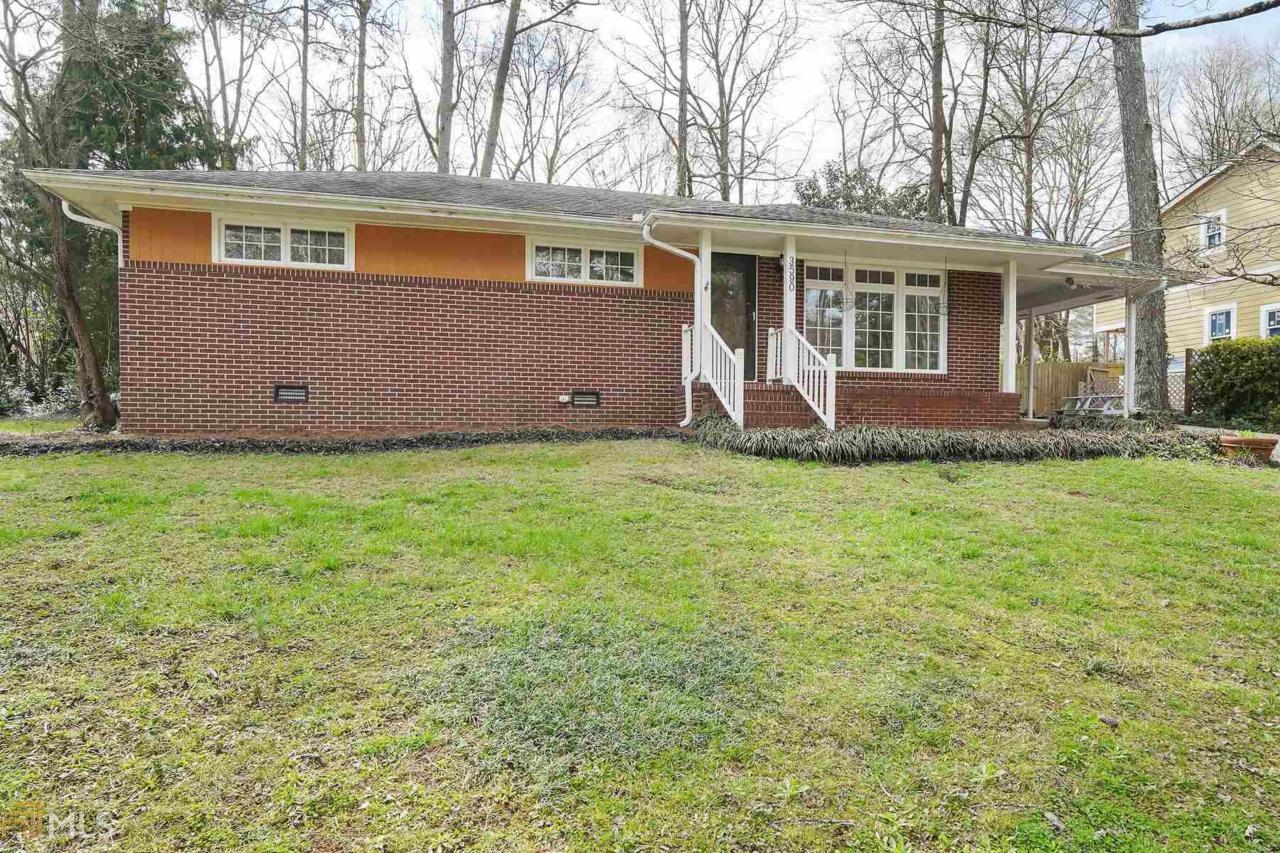 3590 Lee St - Photo 1