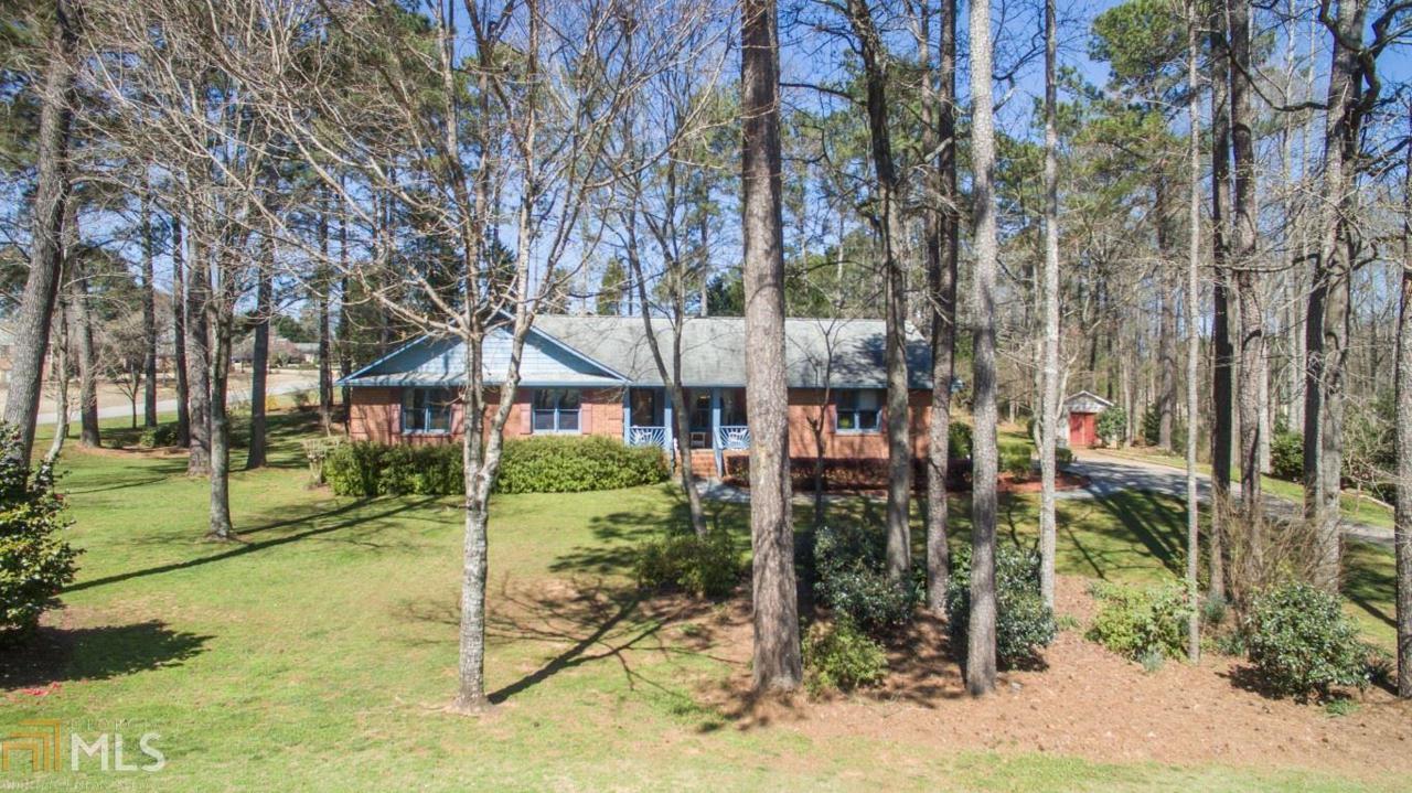 290 Deer Trace Dr - Photo 1