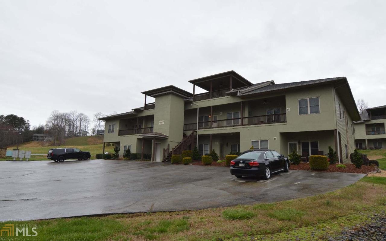 1647 Lakeview Dr - Photo 1