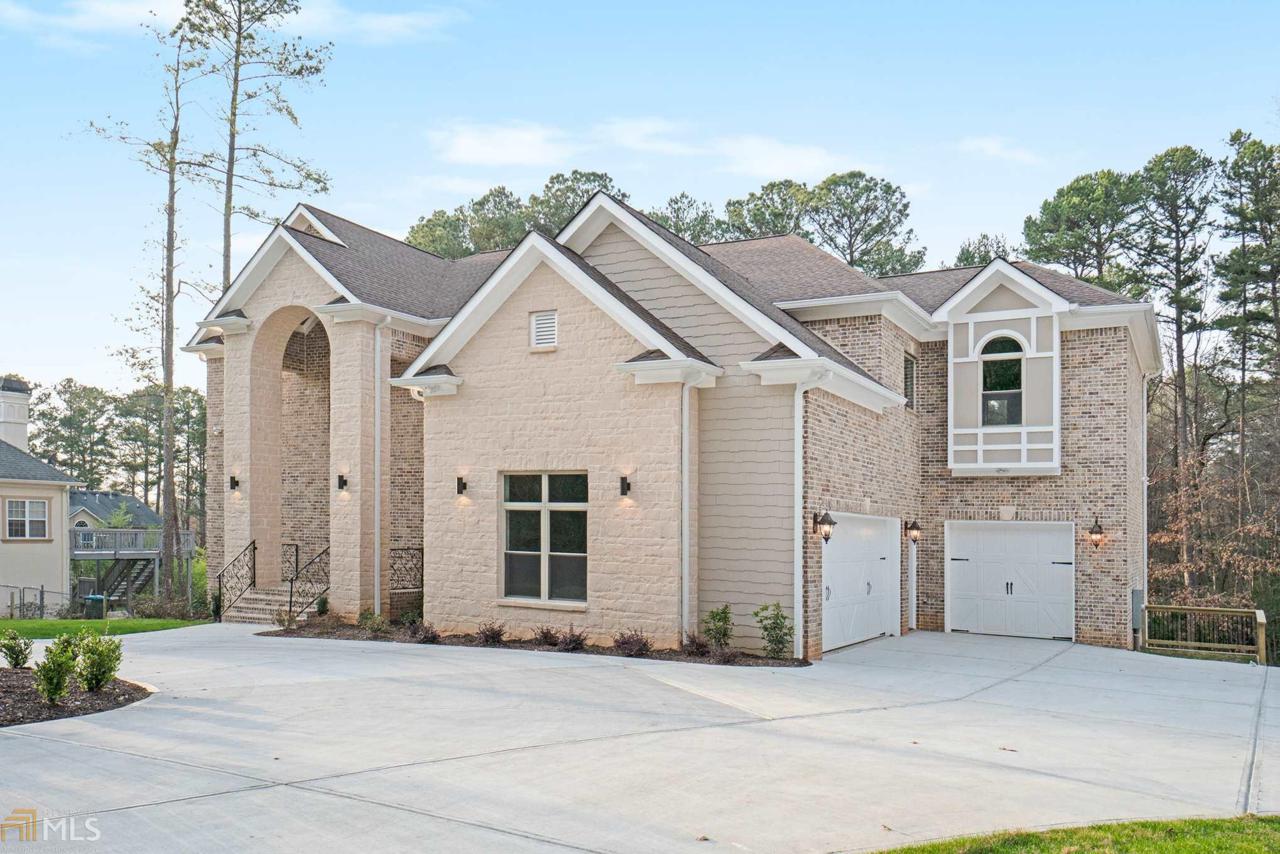 3485 Elmwood Cir - Photo 1