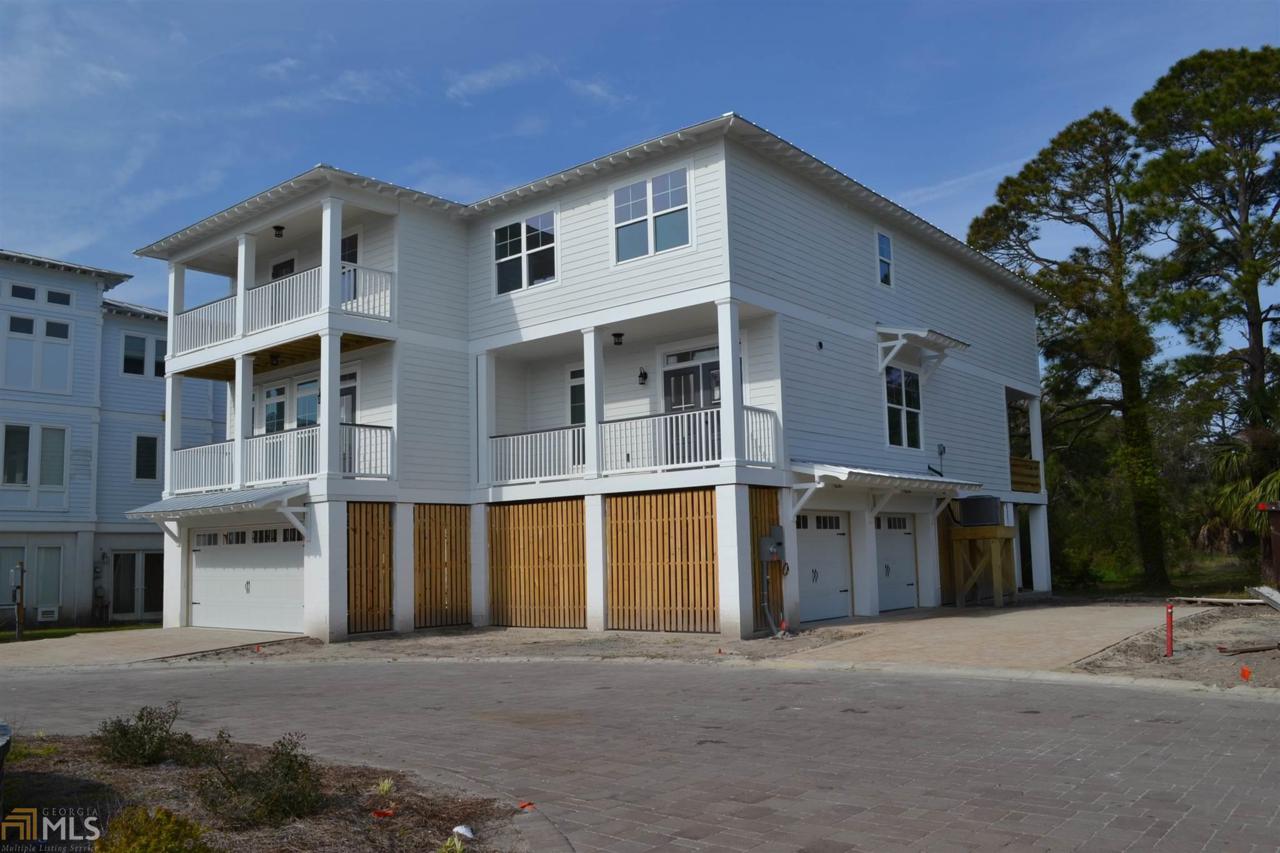 9 Village Pl - Photo 1