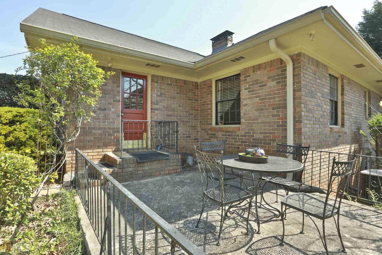 2173 Fairview Rd - Photo 1