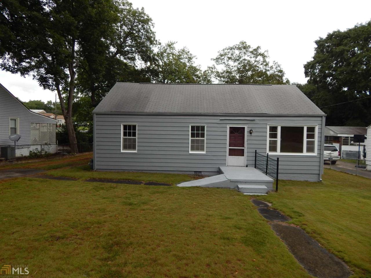 245 Avenue - Photo 1