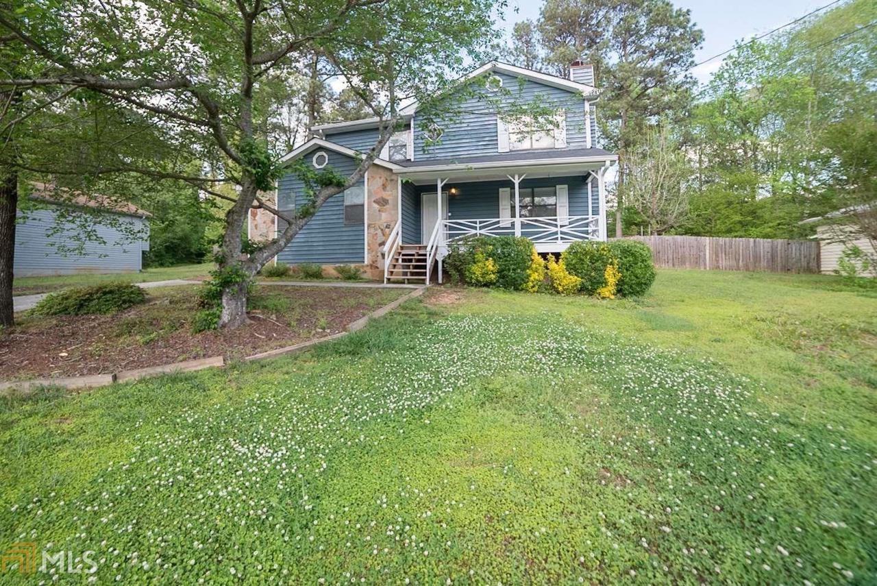 1218 Gate Post Ln - Photo 1