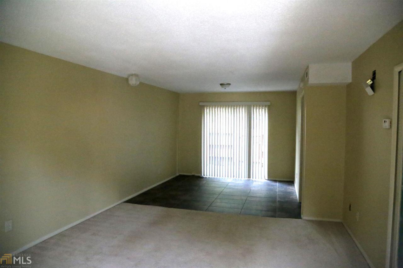 4701 Flat Shoals Rd - Photo 1
