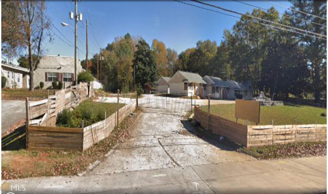 2380 Metropolitan - Photo 1