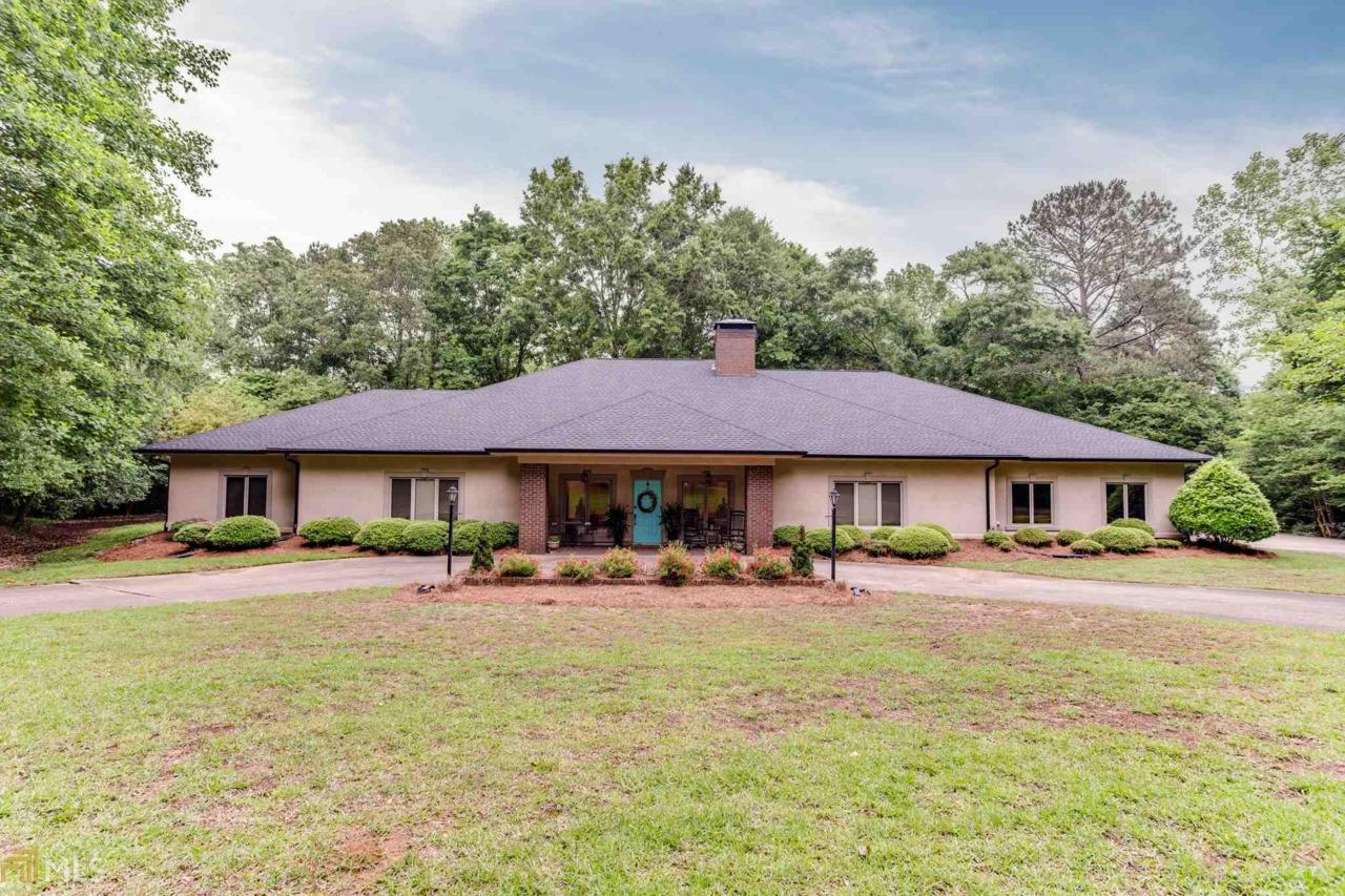 399 Lakeshore Dr - Photo 1
