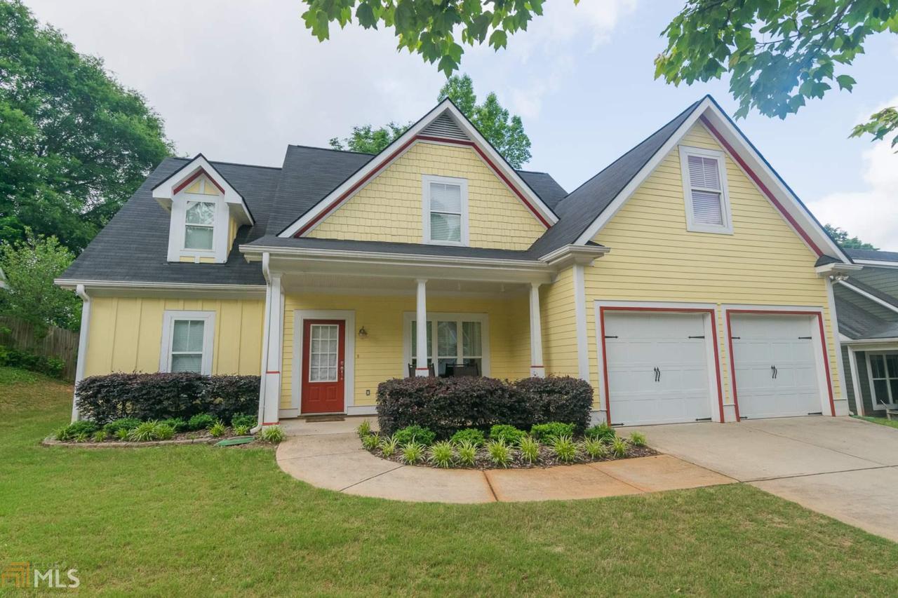 572 Edgewood Dr - Photo 1