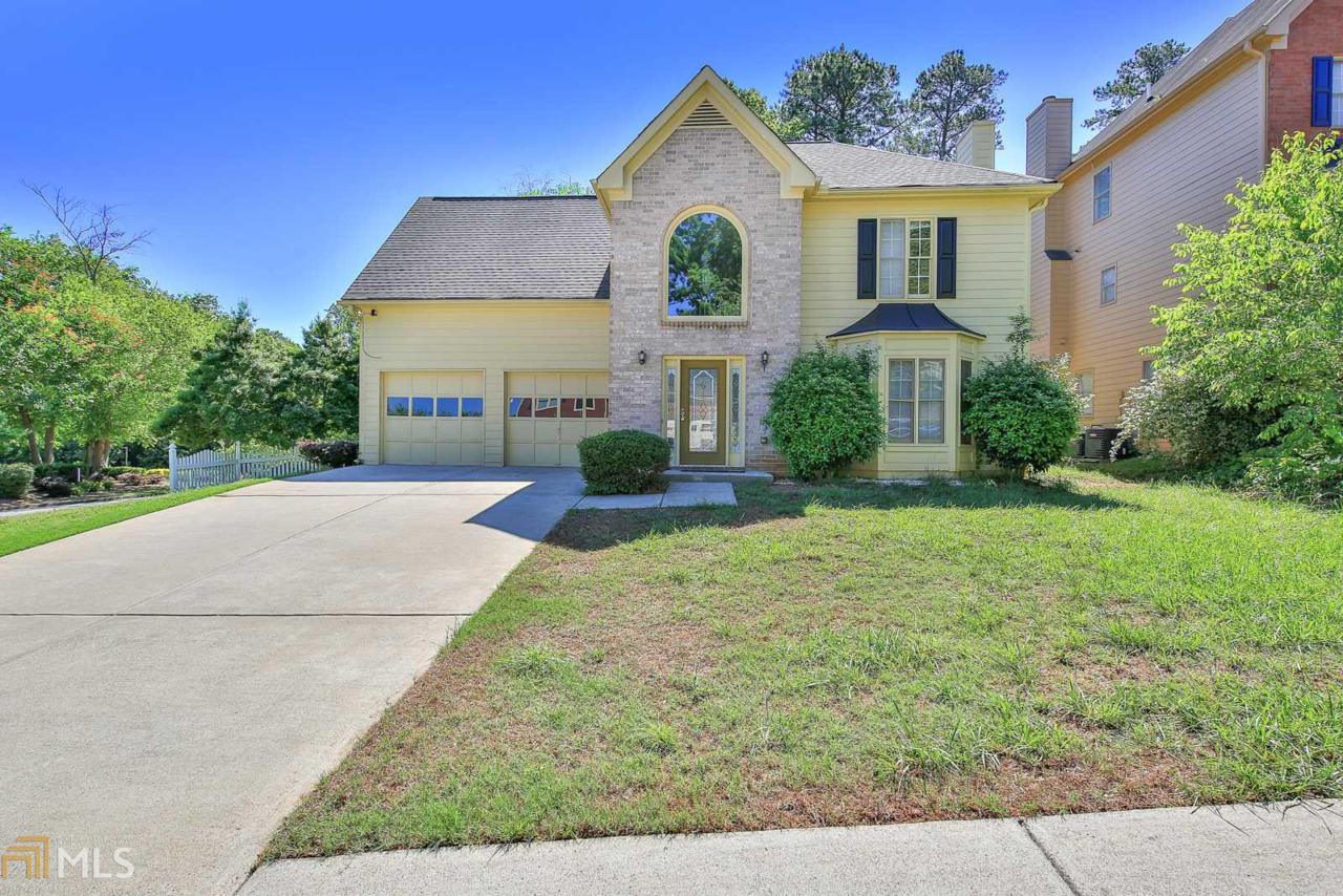 1071 Piper Pl - Photo 1
