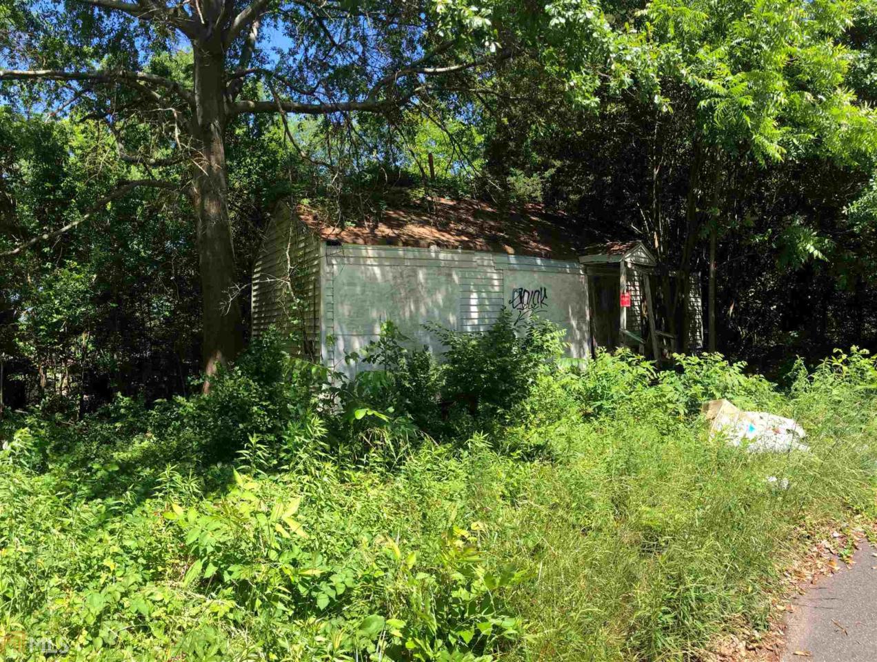 351 Sawtell Ave - Photo 1