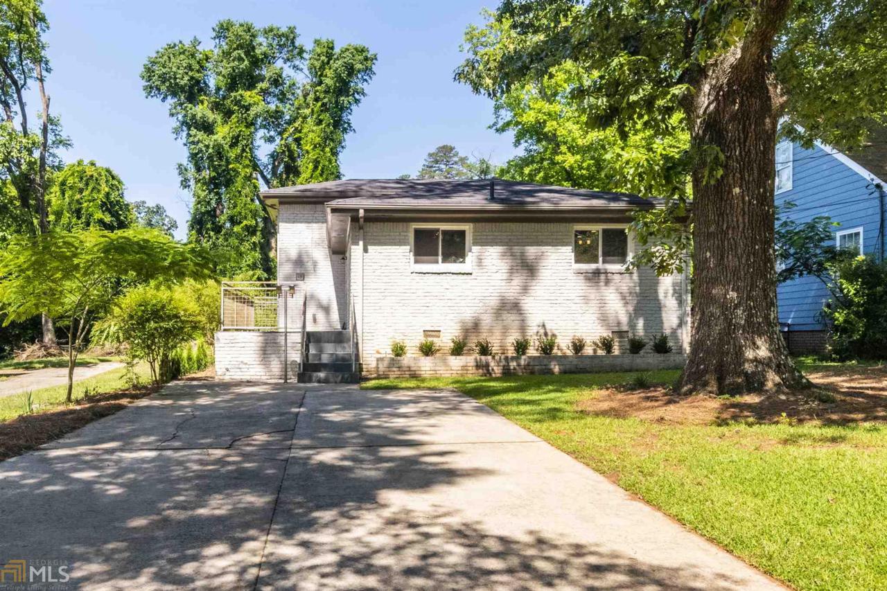 439 Ashburton Ave - Photo 1
