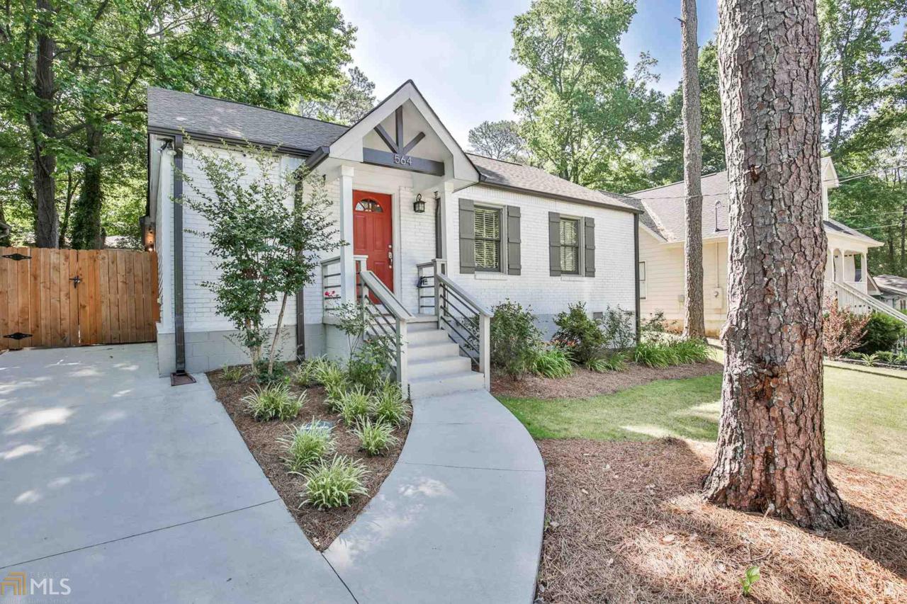 564 Daniel Ave - Photo 1