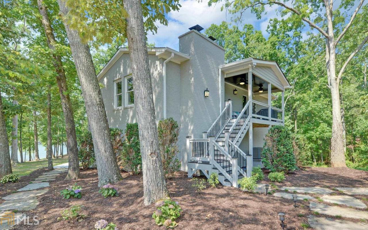 1300 Tranquility Ln - Photo 1
