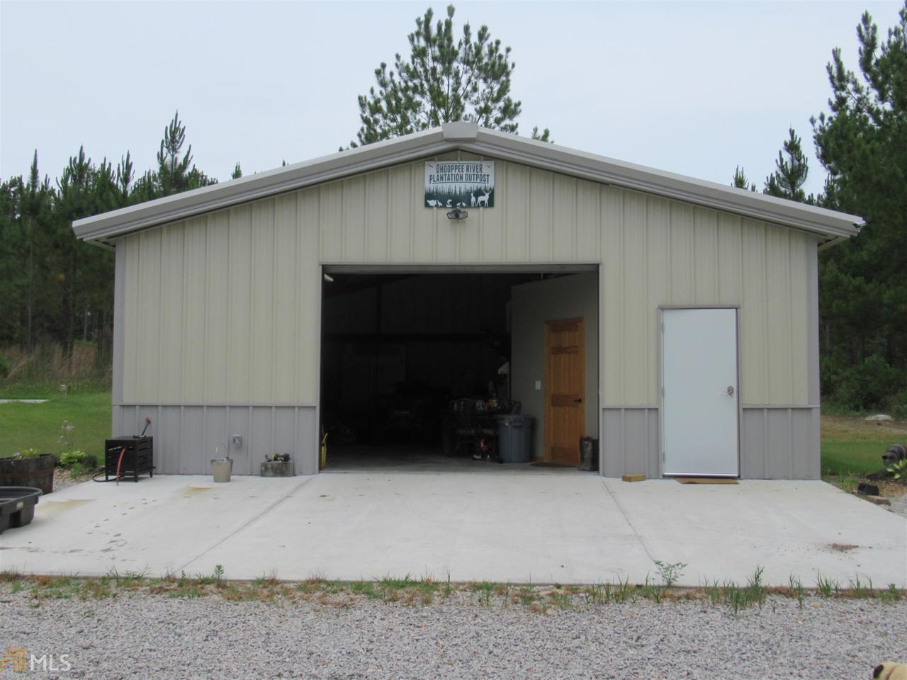 2094 Ga Hwy 15 S - Photo 1