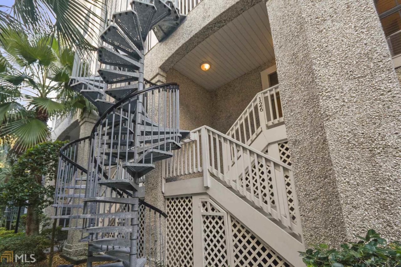 200 Salt Air Dr - Photo 1