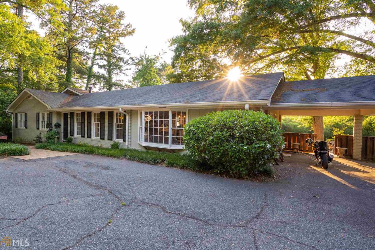 240 Fortson Dr - Photo 1