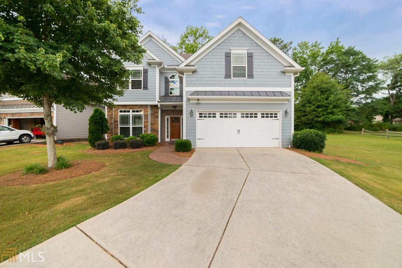 2010 Creole Cir - Photo 1