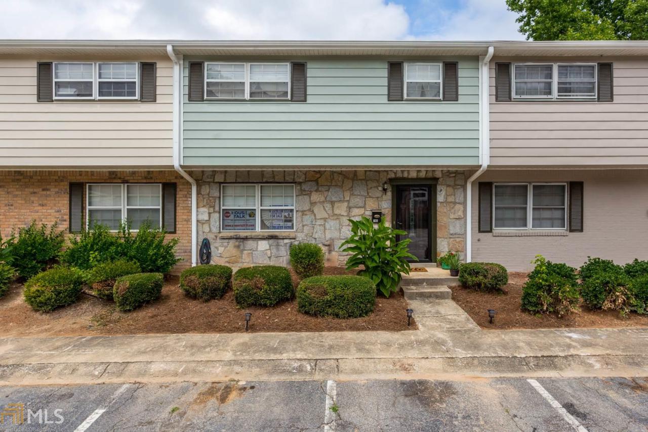 4701 Flat Shoals Rd - Photo 1