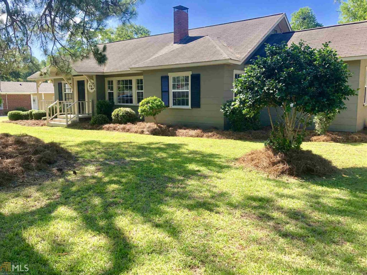 2272 Elm St - Photo 1