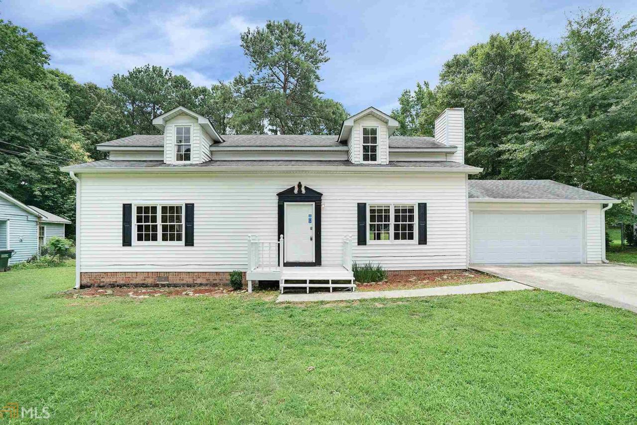 1820 Rose Garden Ln - Photo 1