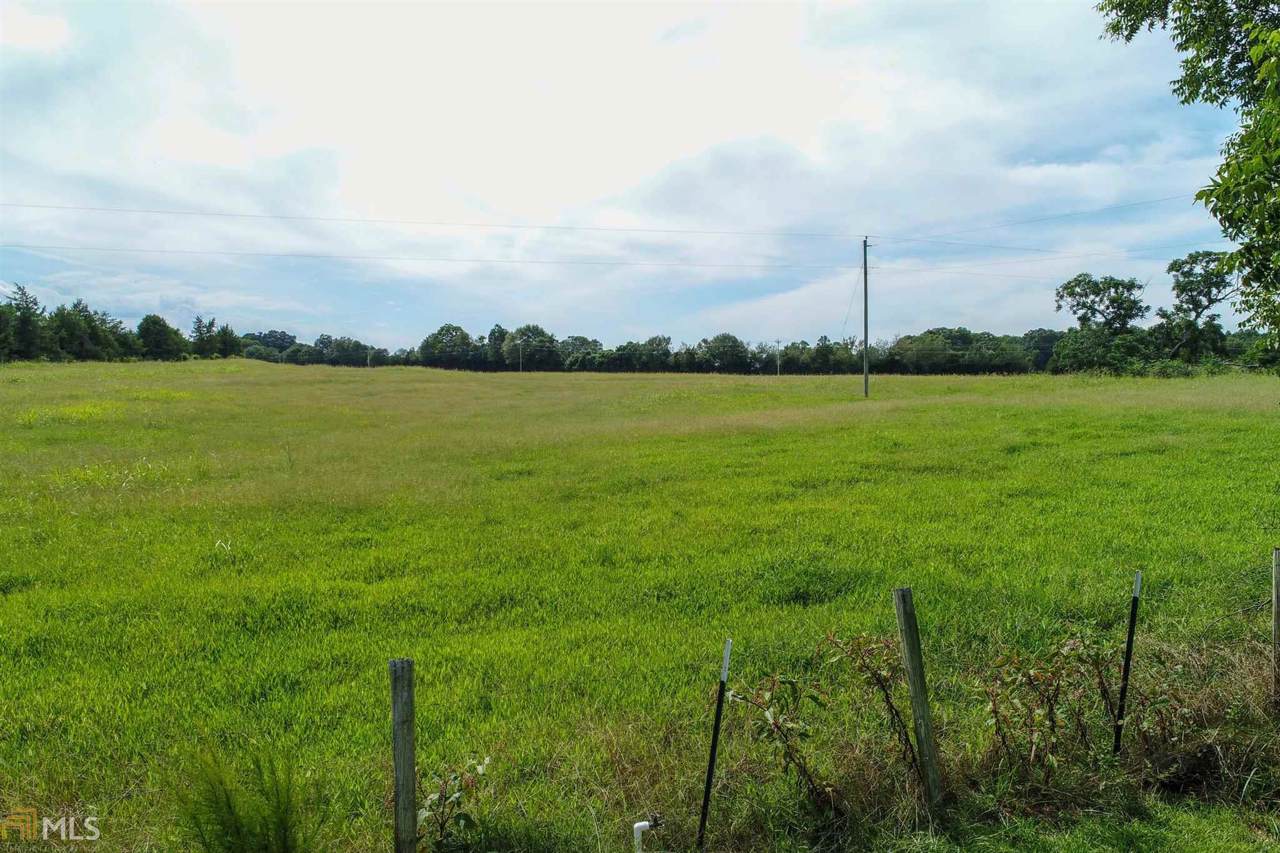 1829 Oak Grove Rd - Photo 1