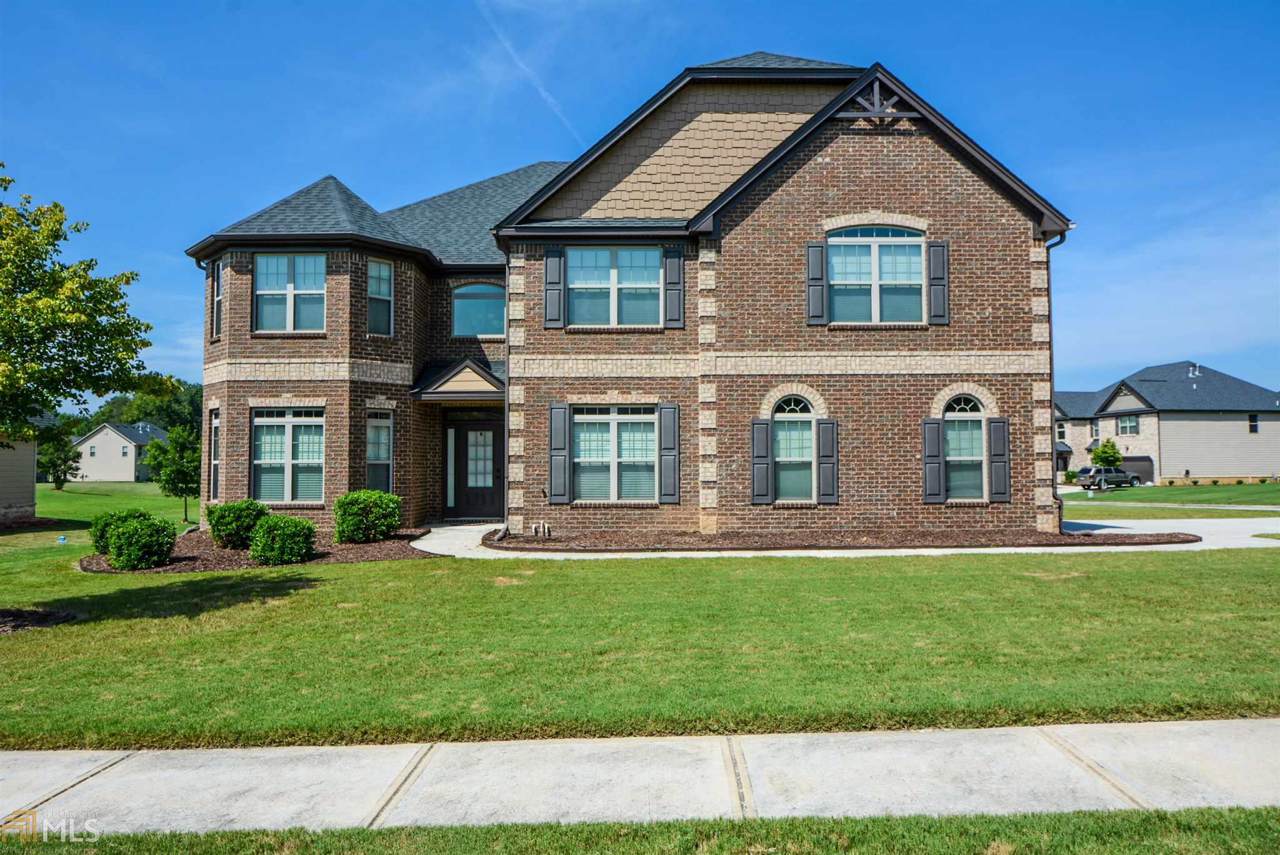 2601 Bateleur Ct - Photo 1