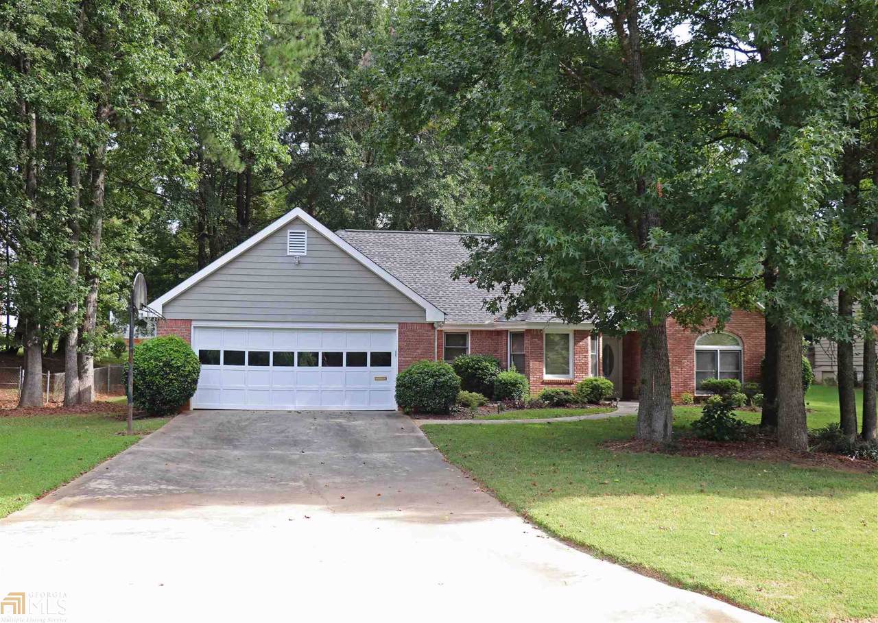 366 Golfcrest Dr - Photo 1